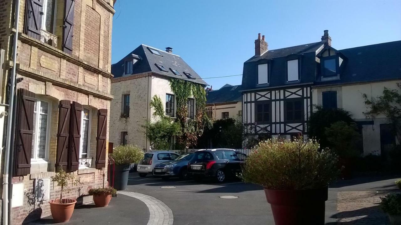 La P'Tite Normande Villa Villerville Exterior photo
